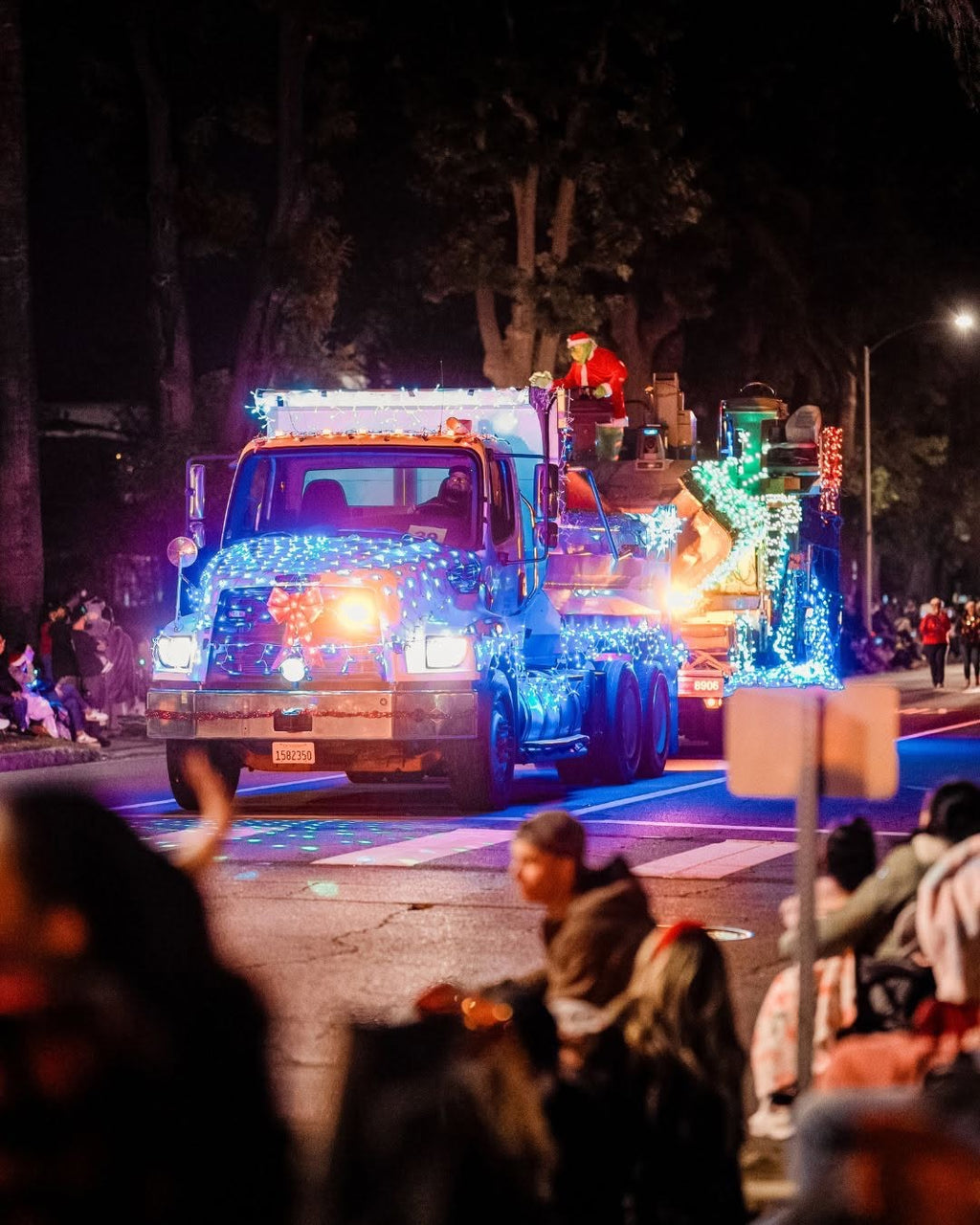 2025 Holiday Light Parade & Tree Lighting in Ontario