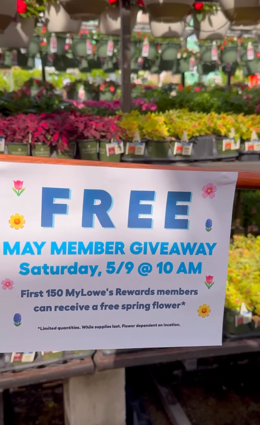 Free Flower for Mother's Day for Lowe's Members